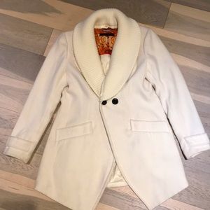Steve Madden coat, size medium, good condition with removable trim